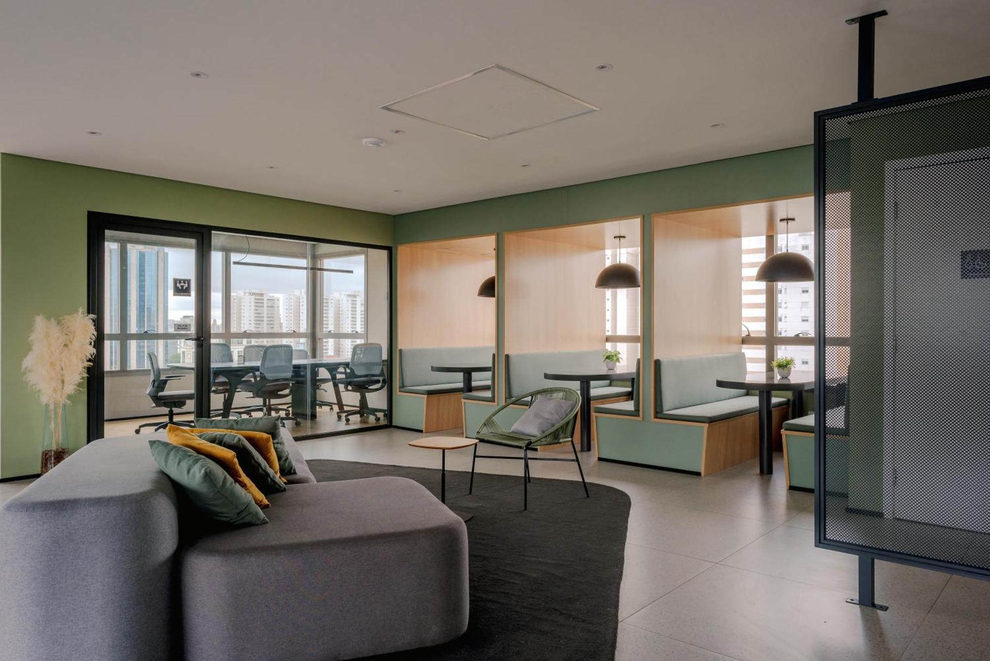 Apartment 502 Lux Allianz Park